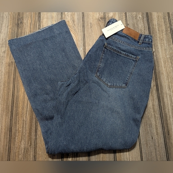 #4 Hustle N Holla Natalia Size 14W Low Rise Modern Fit Wide Leg Jeans NWT - Picture 2 of 16